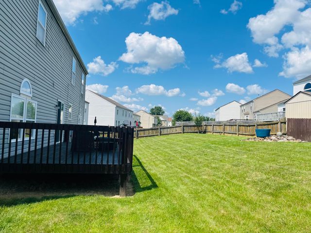 48 Langtree Drive, Pickerington, OH 43147