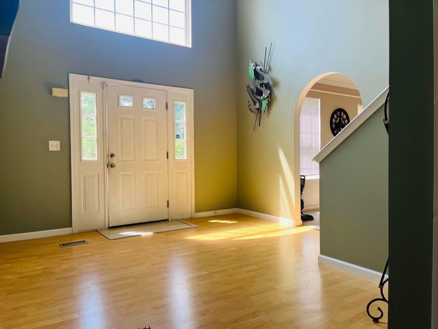 48 Langtree Drive, Pickerington, OH 43147