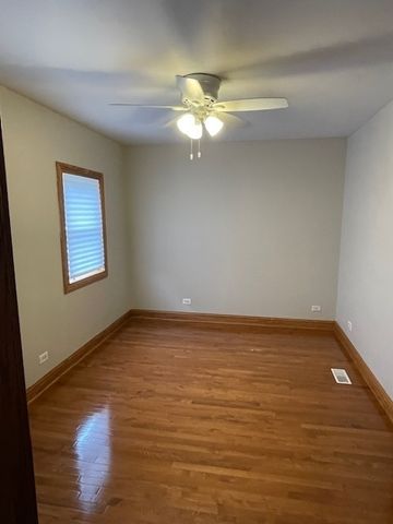 557 N Leamington Avenue, Chicago, IL 60644