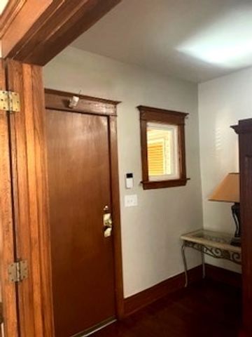 557 N Leamington Avenue, Chicago, IL 60644