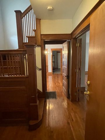 557 N Leamington Avenue, Chicago, IL 60644