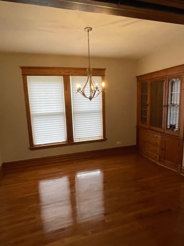 557 N Leamington Avenue, Chicago, IL 60644
