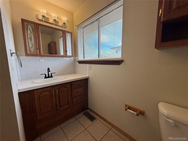 202 Fourteenth St, Alamosa, CO 81101
