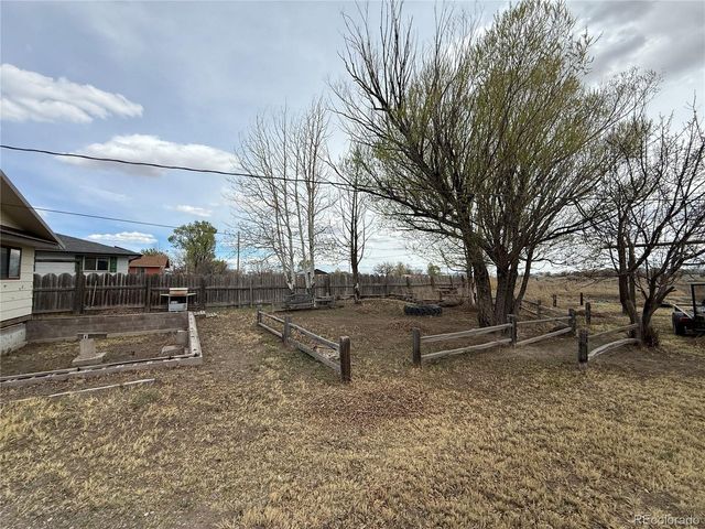 202 Fourteenth St, Alamosa, CO 81101