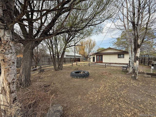 202 Fourteenth St, Alamosa, CO 81101