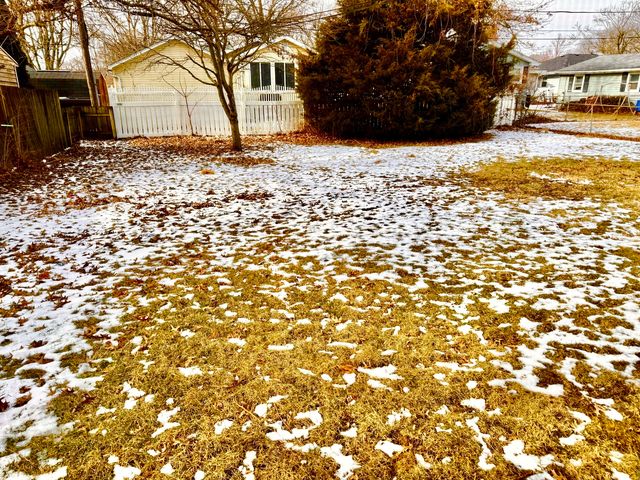 329 Robinson Drive, Morris, IL 60450