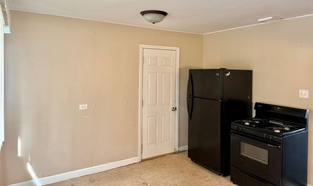 329 Robinson Drive, Morris, IL 60450