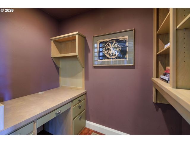 3831 WOODSON Ct, Eugene, OR 97405