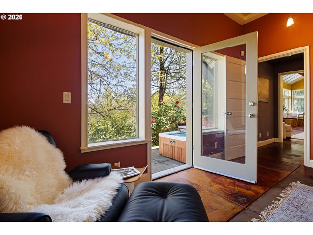 3831 WOODSON Ct, Eugene, OR 97405