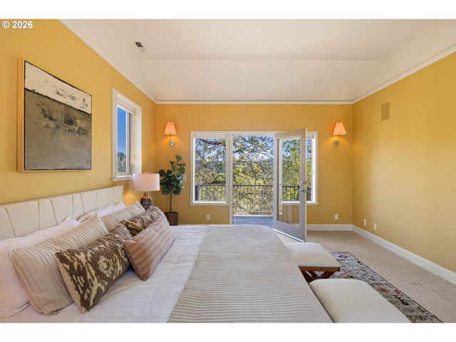 3831 WOODSON Ct, Eugene, OR 97405