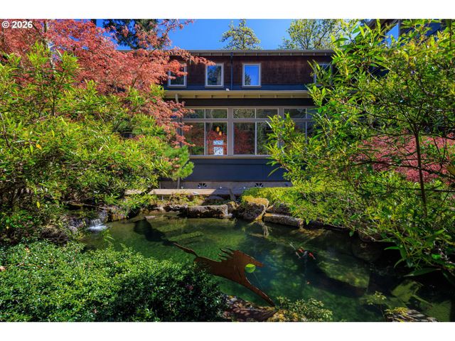 3831 WOODSON Ct, Eugene, OR 97405