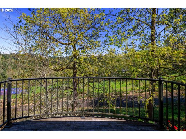 3831 WOODSON Ct, Eugene, OR 97405