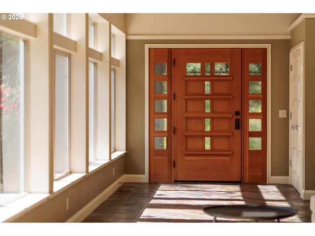 3831 WOODSON Ct, Eugene, OR 97405