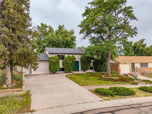 3605 Brentwood Ter, Colorado Springs, CO 80910