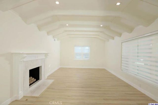 1210 Graynold Avenue, Glendale, CA 91202