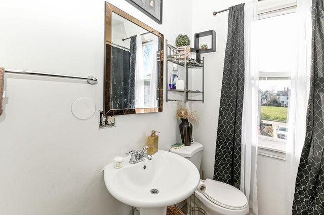 3311 Fairfield Avenue, Cincinnati, OH 45207