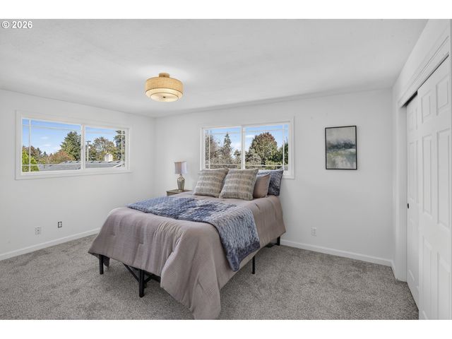 32859 Nw OVERLOOK St, Scappoose, OR 97056