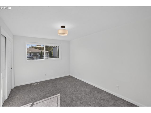 32859 Nw OVERLOOK St, Scappoose, OR 97056