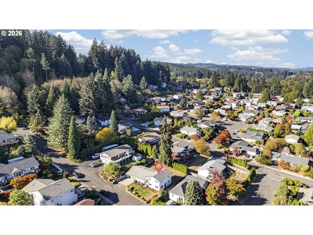32859 Nw OVERLOOK St, Scappoose, OR 97056