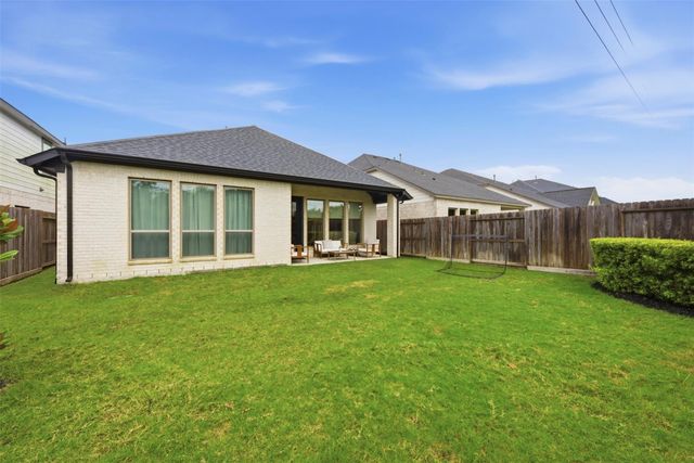 5215 Birch Shadow Drive, Fulshear, TX 77441