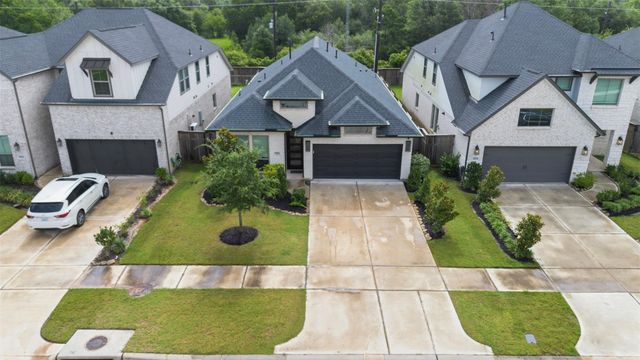 5215 Birch Shadow Drive, Fulshear, TX 77441