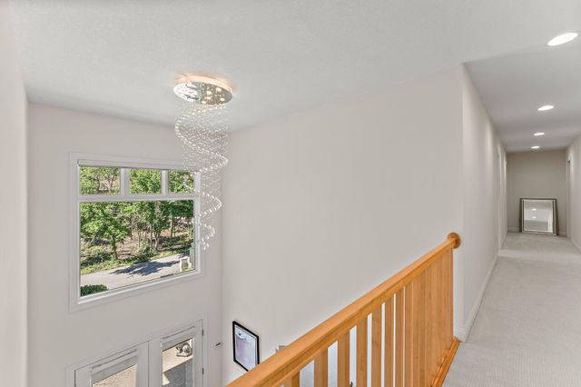 2935 Minnehaha Curve E, Minnetonka, MN 55391