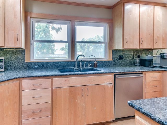 7610 NW 36th Street, Bethany, OK 73008