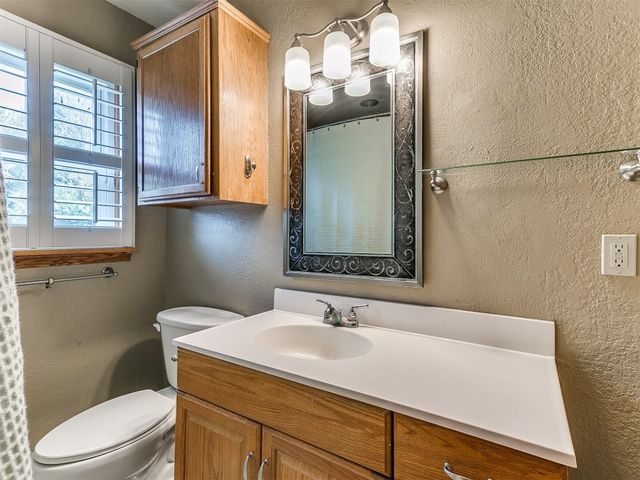 7610 NW 36th Street, Bethany, OK 73008