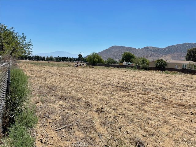 1 pablo rd, Moreno Valley, CA 92555