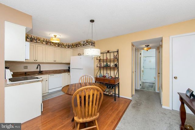 206 WINDING WAY, Westville, NJ 08093