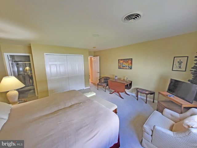 56 SANIBEL LN, Chambersburg, PA 17201