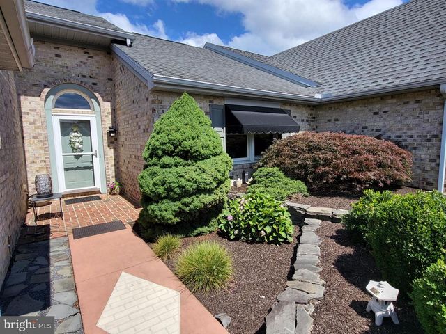 56 SANIBEL LN, Chambersburg, PA 17201