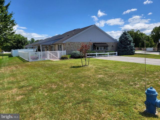 56 SANIBEL LN, Chambersburg, PA 17201