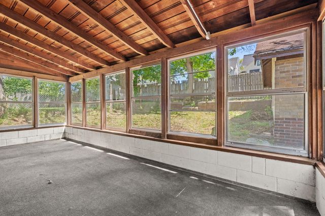 1568 Forrest Avenue Ne, City Of Grand Rapids, MI 49505