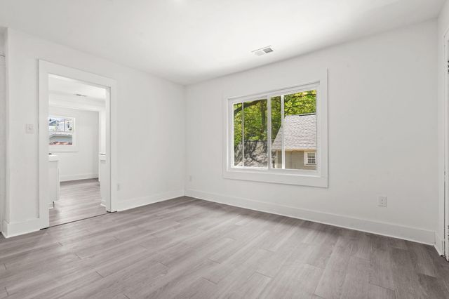 1568 Forrest Avenue Ne, City Of Grand Rapids, MI 49505