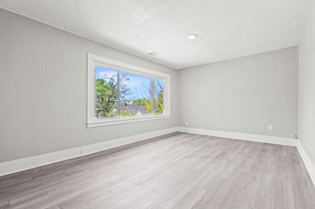 1568 Forrest Avenue Ne, City Of Grand Rapids, MI 49505
