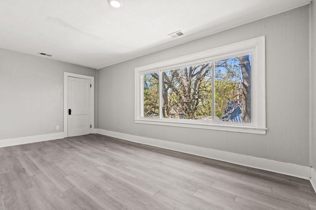 1568 Forrest Avenue Ne, City Of Grand Rapids, MI 49505