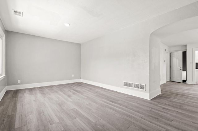 1568 Forrest Avenue Ne, City Of Grand Rapids, MI 49505