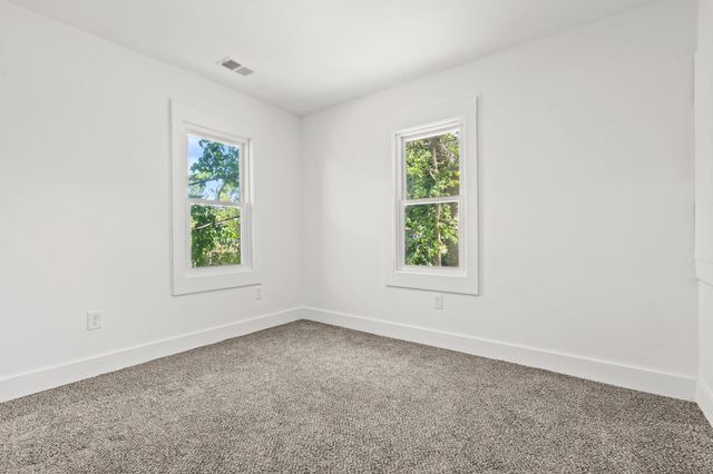 1568 Forrest Avenue Ne, City Of Grand Rapids, MI 49505