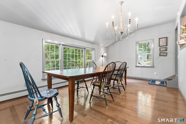 136 Heritage Drive, Glastonbury, CT 06033