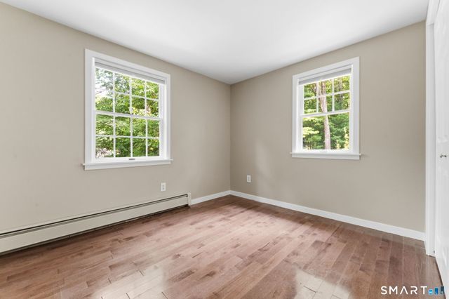 136 Heritage Drive, Glastonbury, CT 06033