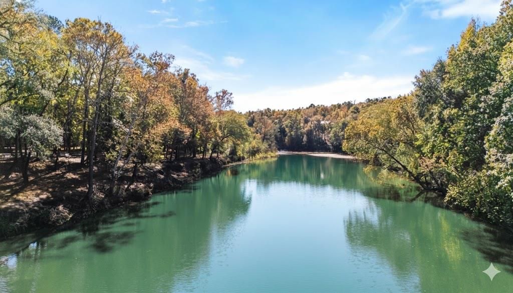 Image 1 of property listing at 871 Riverview Road, Smithville, OK 74957