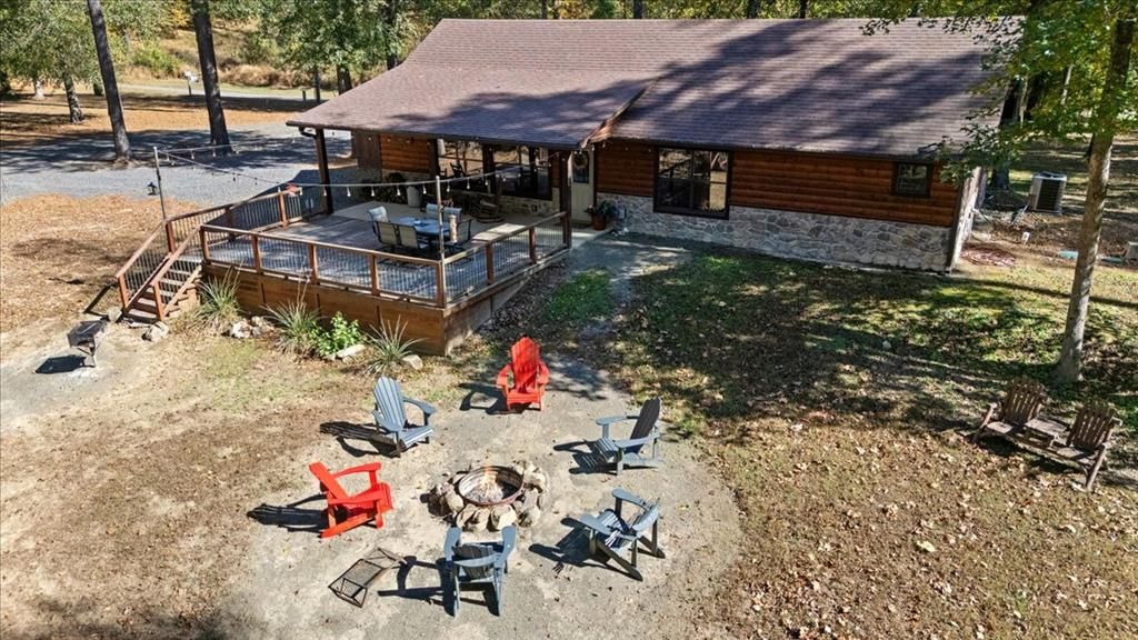 Image 23 of property listing at 871 Riverview Road, Smithville, OK 74957