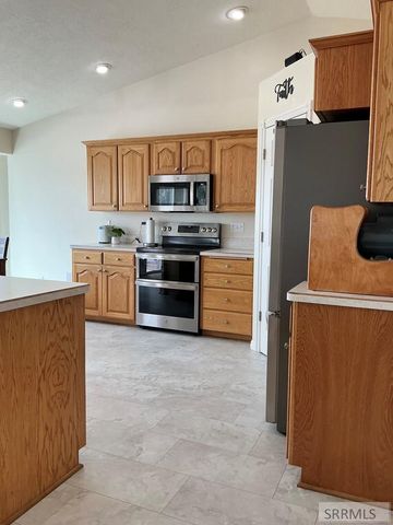 323 N 4200 E, Rigby, ID 83442