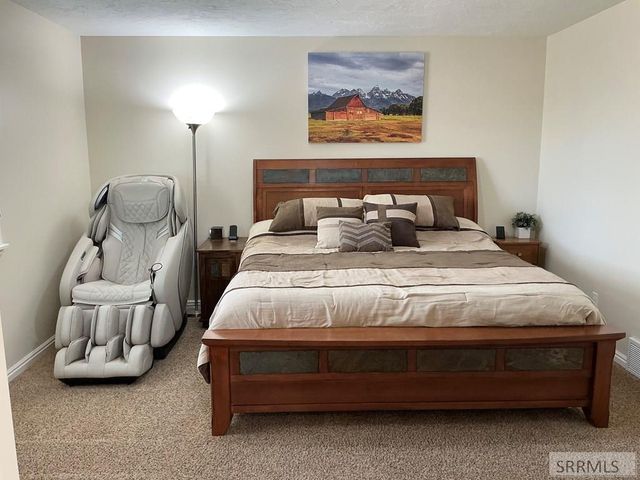 323 N 4200 E, Rigby, ID 83442