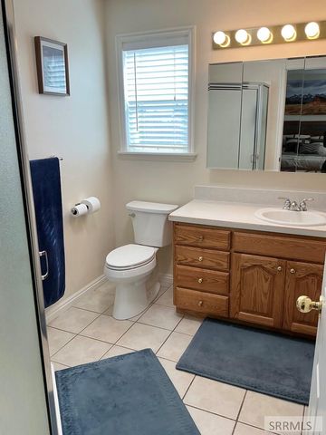 323 N 4200 E, Rigby, ID 83442