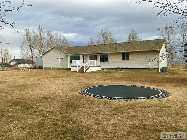 323 N 4200 E, Rigby, ID 83442