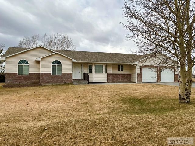 323 N 4200 E, Rigby, ID 83442