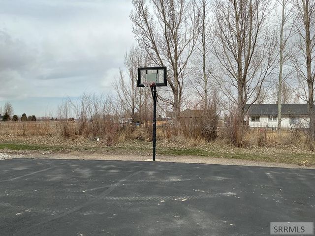 323 N 4200 E, Rigby, ID 83442