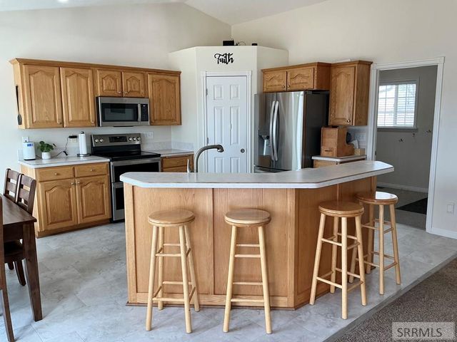 323 N 4200 E, Rigby, ID 83442